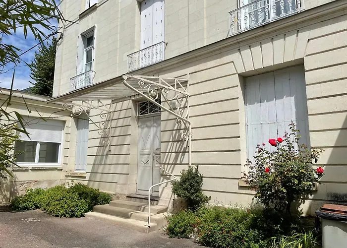 Le Petit Cendriere *